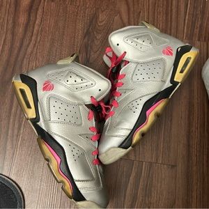 Jordan 6 retro Valentine’s Day 2014